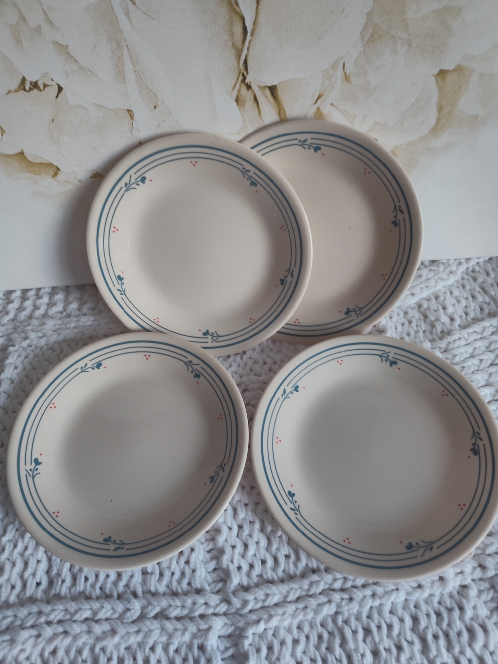 Set Of 4 Vintage Corelle Country Violets Bread Dessert Plates 6-3/4"